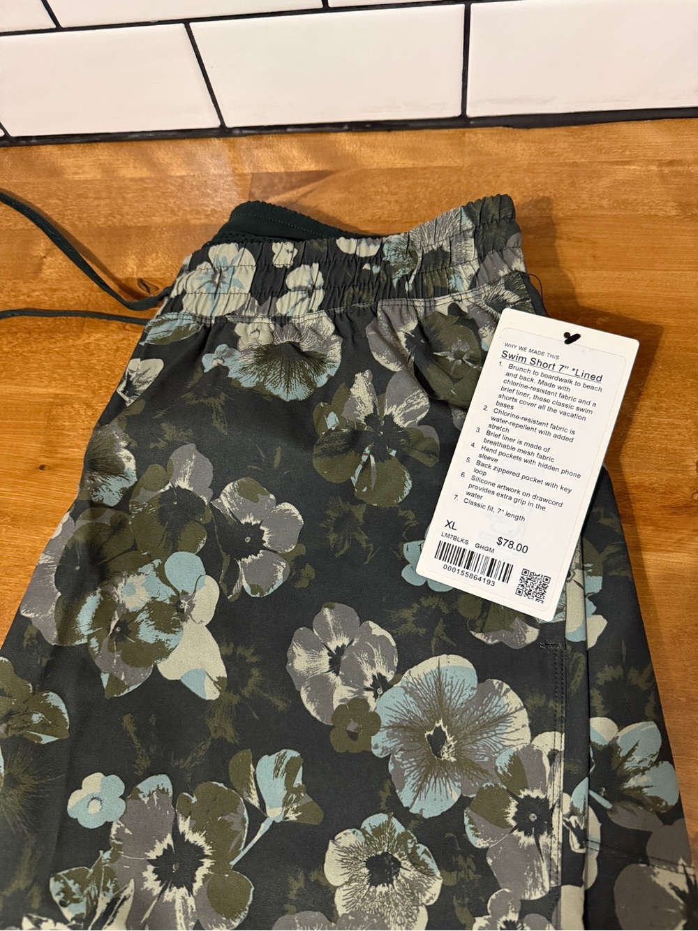 lululemon athletica Men’s Athletic Shorts - Dark Green Floral